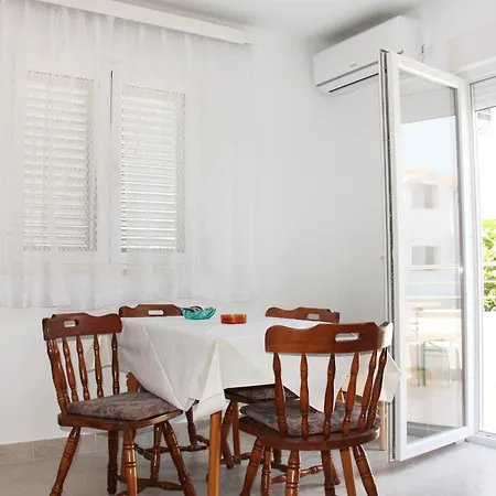 Apartment With A Parking Space - 4865