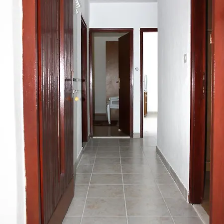 With A Parking Space - 4865