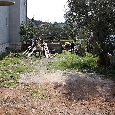 With A Parking Space - 4865 * Рогозница