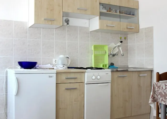 With A Parking Space - 4865 Rogoznica (Sibenik-Knin)